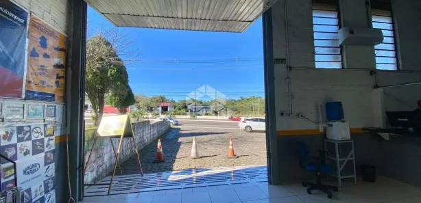 Galpão / Depósito / Armazém à venda, 300m² no Cerrito, Santa Maria