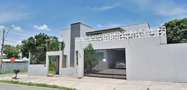Casa com 3 Quartos à venda, 330m² no Setor Habitacional Taquari, Brasília