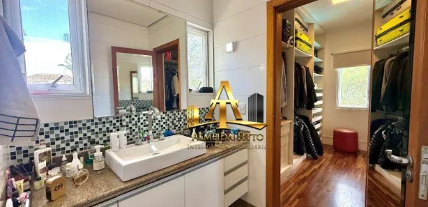 Casa de Condomínio com 3 Quartos à venda, 300m² no Nova Higienópolis, Jandira