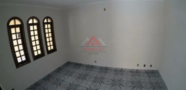 Sobrado com 4 Quartos para alugar, 270m² no Centro, Suzano