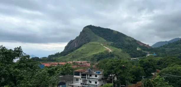 Cobertura com 3 Quartos para alugar, 200m² no Vila Muriqui, Mangaratiba