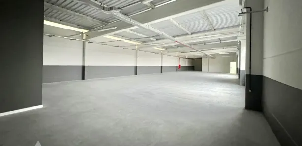 Galpão / Depósito / Armazém para alugar, 300m² no Do Salto, Blumenau