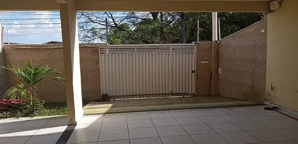 Casa com 3 Quartos à venda, 180m² no Potengi, Natal