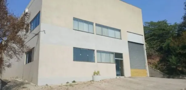 Galpão / Depósito / Armazém com 2 Quartos para alugar, 750m² no Jardim Califórnia, Jacareí