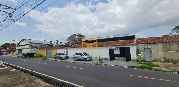 Galpão / Depósito / Armazém com 5 Quartos à venda, 680m² no Águas Lindas, Ananindeua