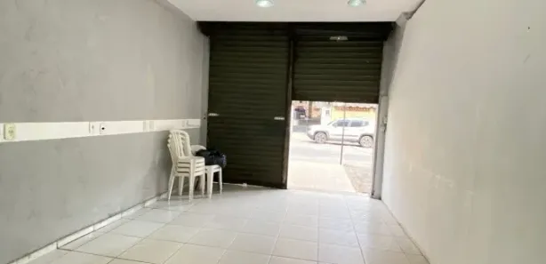 Loja / Salão / Ponto Comercial para alugar, 50m² no Juscelino, Mesquita