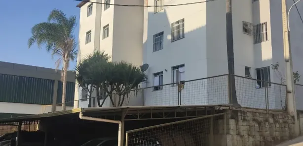 Apartamento com 2 Quartos à venda, 45m² no Chácaras Reunidas Santa Terezinha, Contagem
