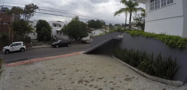 Casa com 3 Quartos para alugar, 181m² no Cruzeiro do Sul, Criciúma