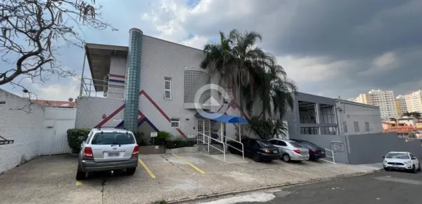 Prédio Inteiro para venda ou aluguel, 699m² no Vila Santana, Campinas