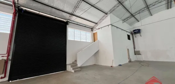 Galpão / Depósito / Armazém para alugar, 1115m² no Jardim de Lucca, Itatiba