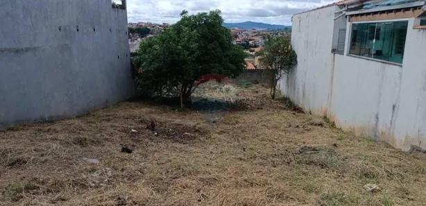 Terreno / Lote / Condomínio à venda, 300m² no Parque da Colina, Itatiba