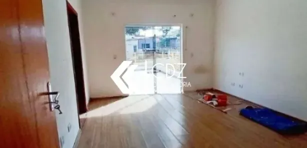 Casa de Vila com 5 Quartos para alugar, 260m² no Vila Hortência, Sorocaba