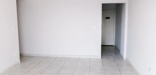 Apartamento com 2 Quartos para alugar, 105m² no Parque Duque, Duque de Caxias