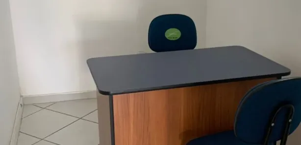 Prédio Inteiro para venda ou aluguel, 800m² no Bom Jesus, Campo Largo