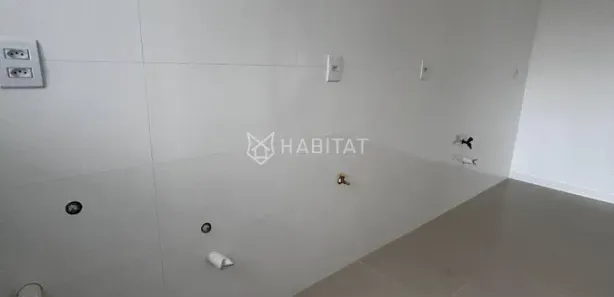 Apartamento com 2 Quartos para alugar, 73m² no Gravatá, Navegantes