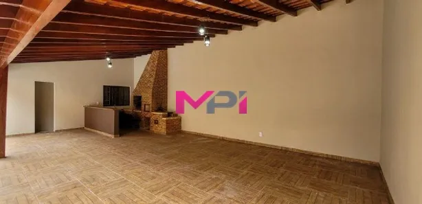 Sobrado com 3 Quartos à venda, 180m² no Jardim Niero, Louveira