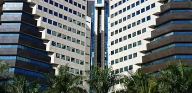 Conjunto Comercial / Sala à venda, 779m² no Asa Norte, Brasília