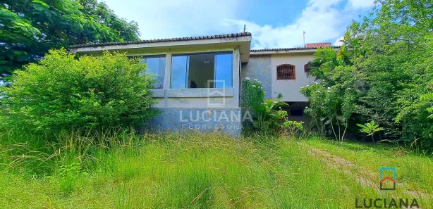 Fazenda / Sítio / Chácara com 5 Quartos à venda, 300m² no Alpes Suiços, Gravatá