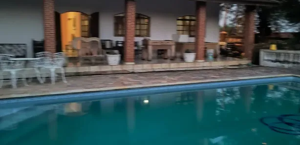 Fazenda / Sítio / Chácara com 7 Quartos para alugar, 350m² no , Mairinque