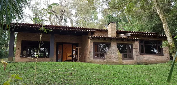 Fazenda / Sítio / Chácara com 9 Quartos à venda, 400m² no Sebandilha, Mairinque