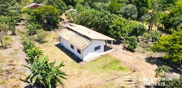 Fazenda / Sítio / Chácara com 3 Quartos à venda, 130m² no Chácara Marambaia, Caçapava