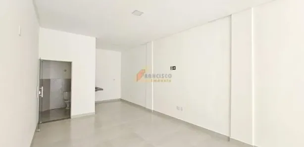 Loja / Salão / Ponto Comercial à venda, 60m² no Bom Pastor, Divinópolis