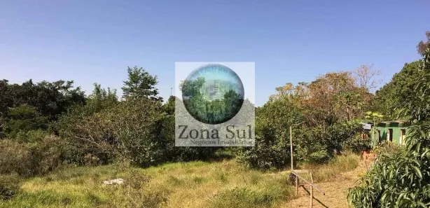 Fazenda / Sítio / Chácara com 3 Quartos para alugar, 20000m² no , Araçoiaba da Serra