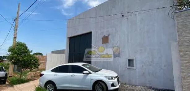 Galpão / Depósito / Armazém à venda, 180m² no Jardim Espanha, Uberaba