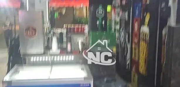 Loja / Salão / Ponto Comercial à venda, 800m² no Mutondo, São Gonçalo