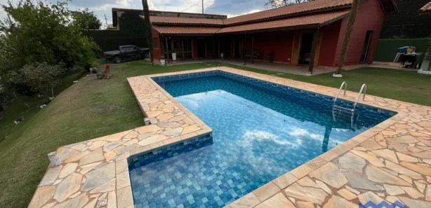 Fazenda / Sítio / Chácara com 2 Quartos à venda, 1000m² no , Mairinque