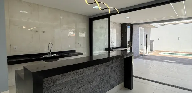 Casa de Condomínio com 3 Quartos à venda, 192m² no Residencial Condomínio Jardim Veneza, Senador Canedo