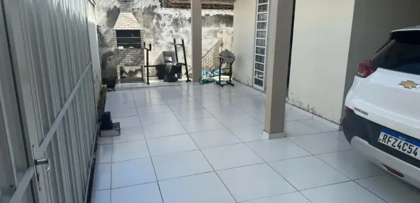 Casa com 4 Quartos à venda, 170m² no Saci, Teresina