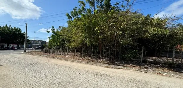 Terreno / Lote / Condomínio para alugar, 1139m² no Centro, Eusébio