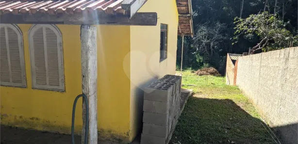 Fazenda / Sítio / Chácara com 2 Quartos à venda, 70m² no Arrozal, Piraí