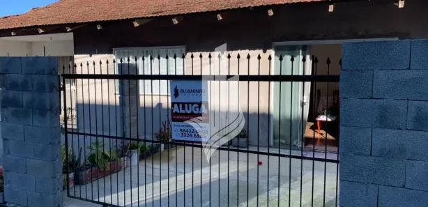 Casa com 3 Quartos para alugar, 90m² no Velha Central, Blumenau