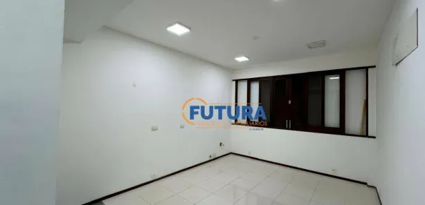 Casa com 17 Quartos para alugar, 1190m² no Setor de Habitações Individuais Sul, Brasília