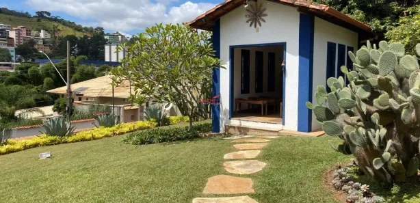 Casa de Condomínio com 6 Quartos à venda, 305m² no Inconfidência, Viçosa