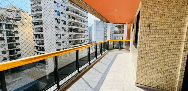 Apartamento com 4 Quartos para alugar, 190m² no Icaraí, Niterói