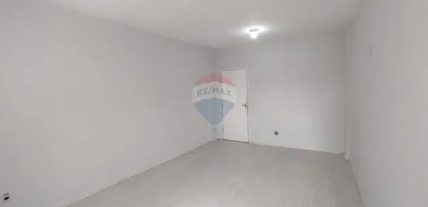 Conjunto Comercial / Sala para alugar, 25m² no Matriz, Mauá