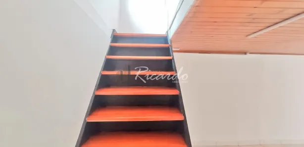 Loja / Salão / Ponto Comercial para alugar, 207m² no Centro, Arapongas