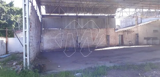Prédio Inteiro à venda, 875m² no Jardim Morada do Sol (Vila Xavier), Araraquara