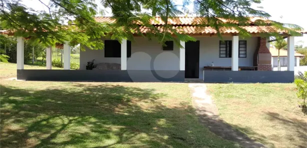 Fazenda / Sítio / Chácara com 1 Quarto à venda, 100m² no Jardim Colonial I, Araçoiaba da Serra