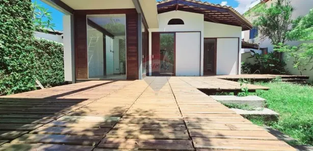 Casa de Condomínio com 3 Quartos à venda, 245m² no Piatã, Salvador