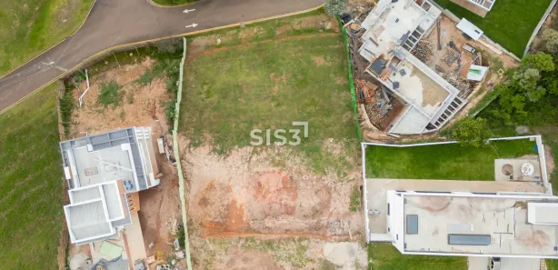 Terreno / Lote / Condomínio à venda, 701m² no Cecilia, Campo Magro