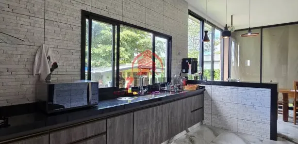 Casa de Condomínio com 4 Quartos à venda, 300m² no Centro, Santo Antônio de Goiás