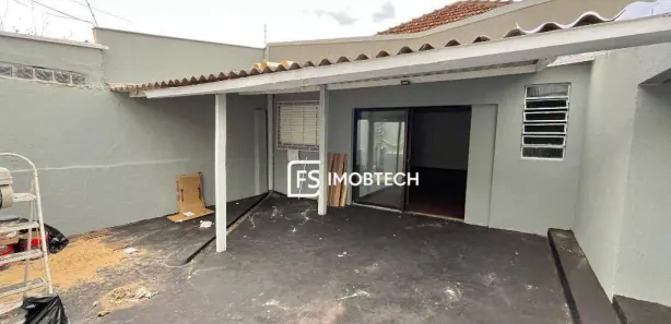 Casa com 2 Quartos para alugar, 96m² no Santos Dumont, Londrina