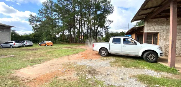 Galpão / Depósito / Armazém com 3 Quartos à venda, 631m² no Urlândia, Santa Maria