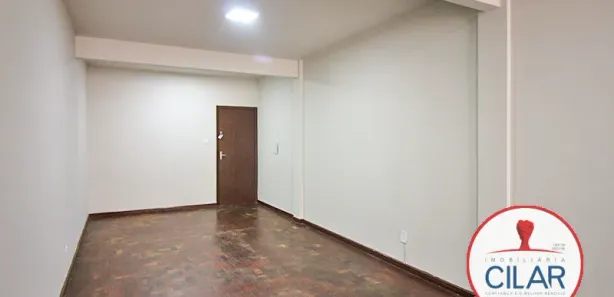 Conjunto Comercial / Sala para alugar, 79m² no Centro, Curitiba