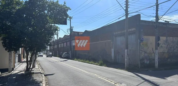 Galpão / Depósito / Armazém para alugar, 2097m² no Monção, Taubaté