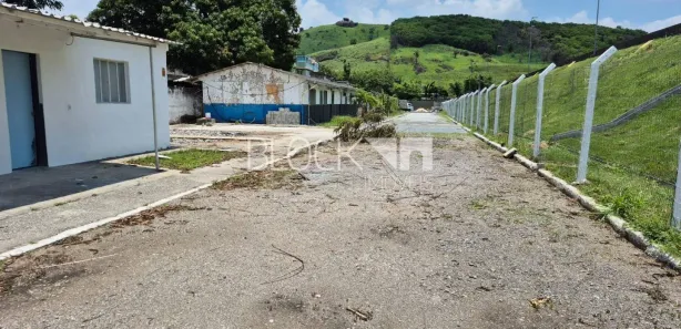 Galpão / Depósito / Armazém para alugar, 5000m² no Realengo, Rio de Janeiro
